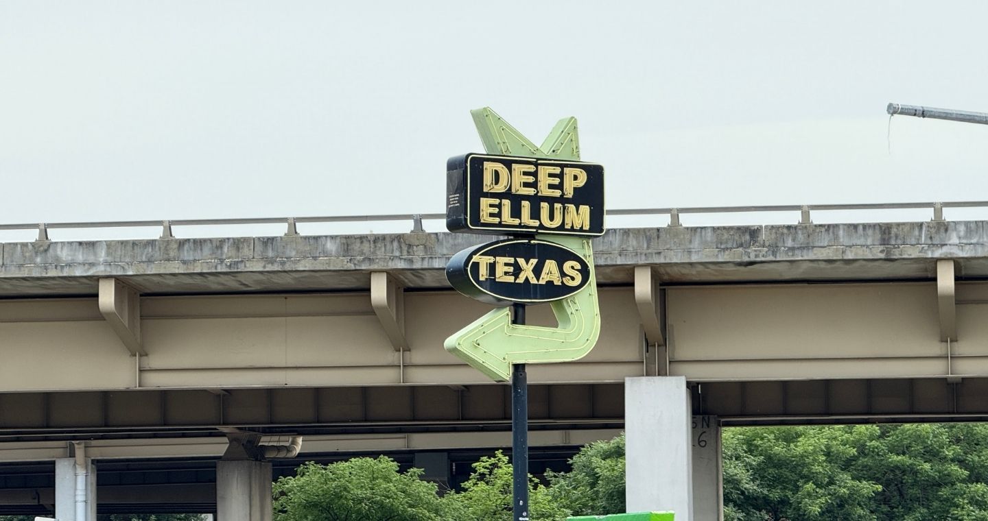 The Deepe Ellum Street Sign in Dallas, TX