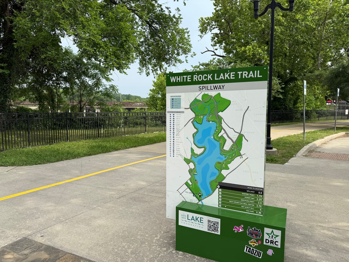 A map of trails at White Rock Lake in Dallas, TX